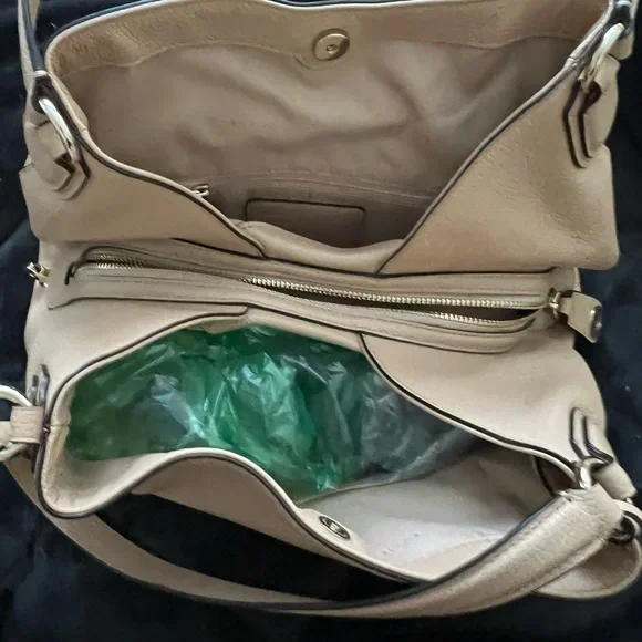 Coach - Picture 2 of 2